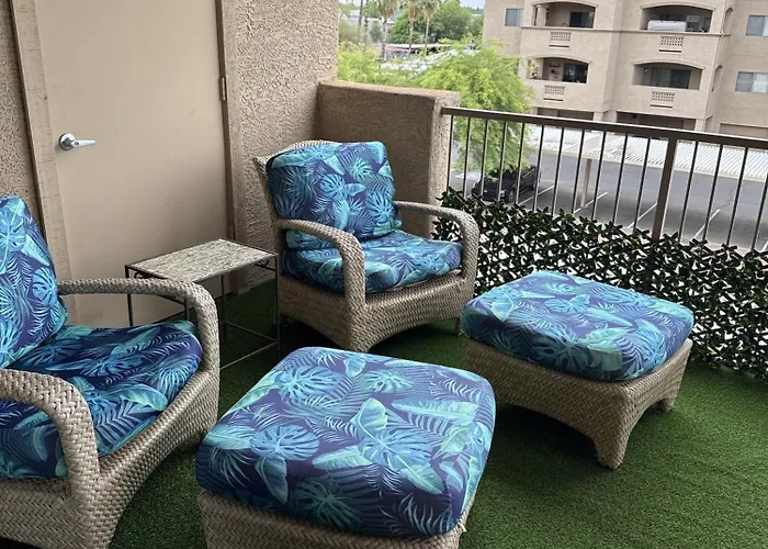 Has Gym, Pool & Balcony Gated Covered Parking Phoenix